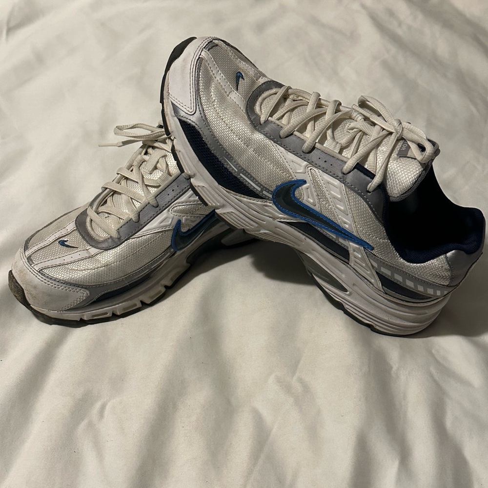 Nike men sneakers size 8